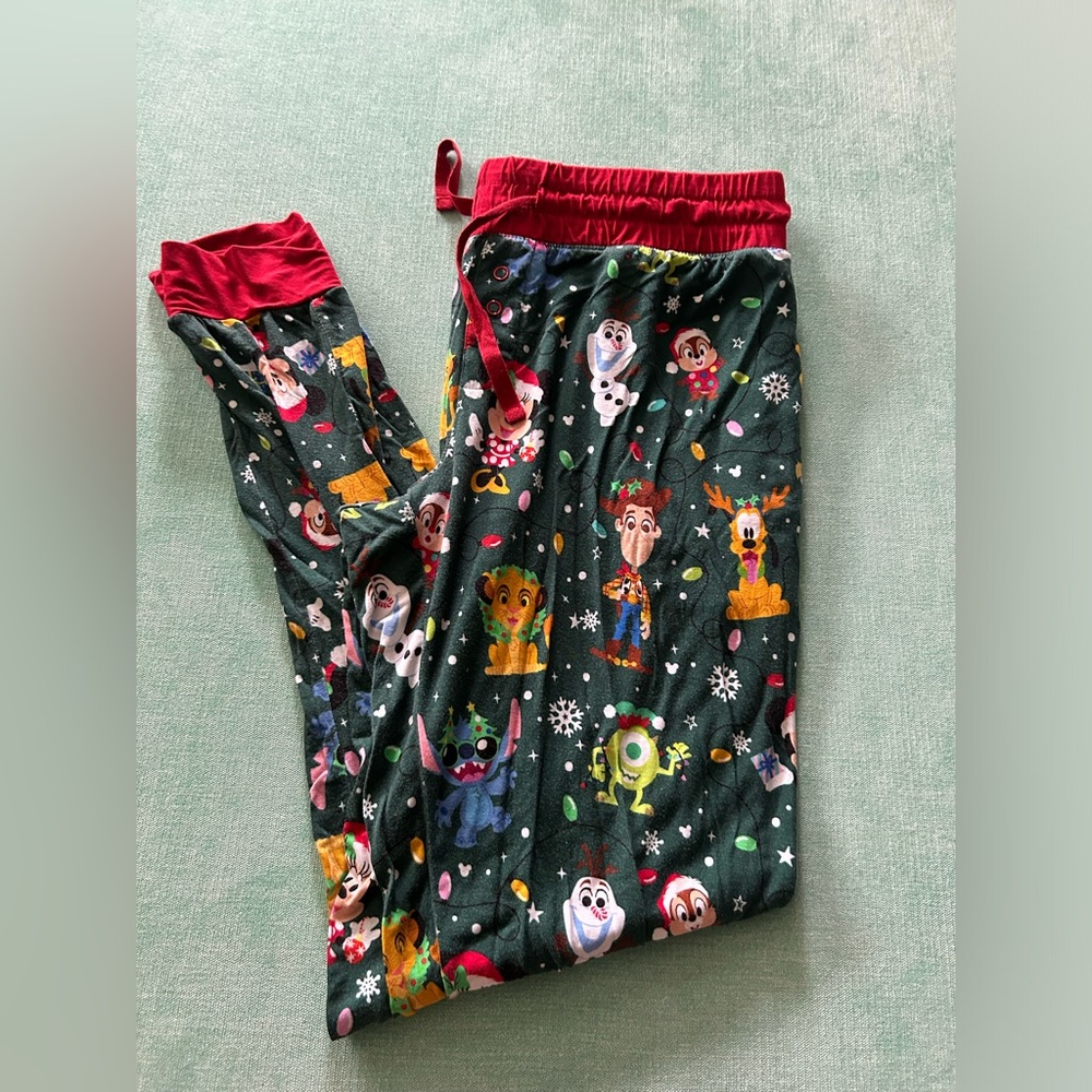 Little Sleepies Holiday Parade Womens size small